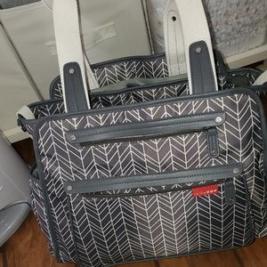 Grand Central Tote diaper bag